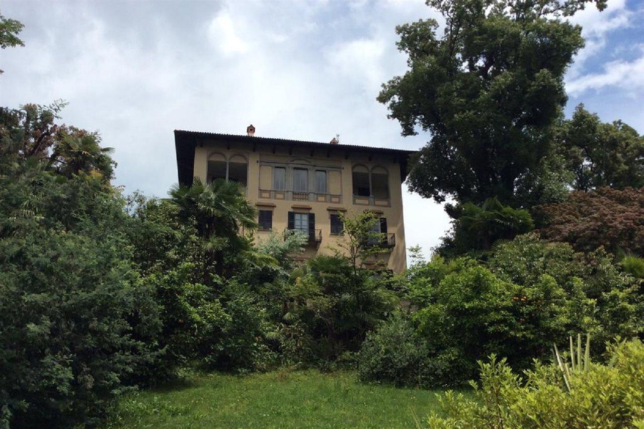 ורבאניה Hotel Villa Della Quercia מראה חיצוני תמונה